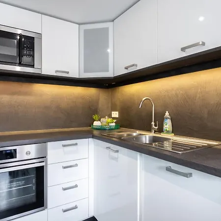 Hypercentre: Apartment Near Station With Parking Lille Exterior photo